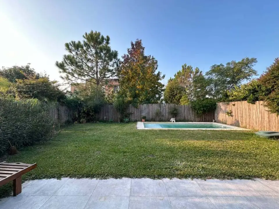 Casa de 5 ambientes en Casas de Santa María, foto 4